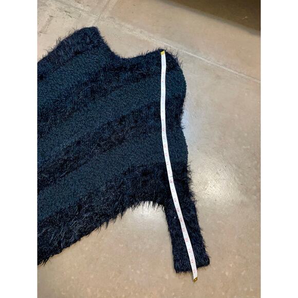 Nicole Sabbattini Black Knit Poncho w/ Arm Cuffs Soft Stretchy Diagonal Stripe L - Picture 5 of 5